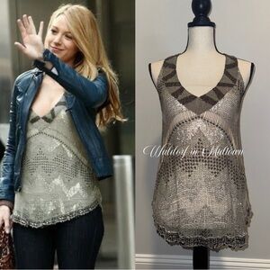 ASO SERENA VAN DER WOODSEN/LEIGHTON MEESTER TANK